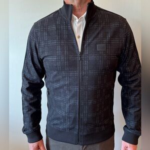 Karl Lagerfeld Mens zip up jacket. Size M. NWT